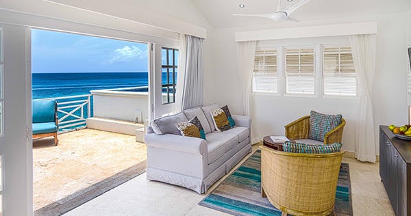 treasure-beach-by-elegant-hotels-luxury-ocean-view-one-bedroom-suite-03_4880