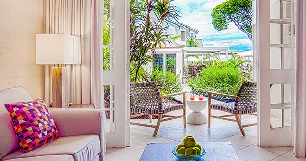 treasure-beach-by-elegant-hotels-pool-view-one-bedroom-suite-01_4880