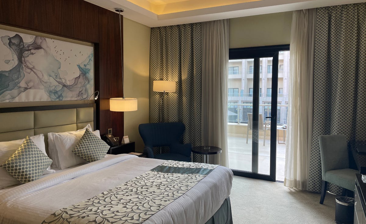 Deluxe Room Pool View