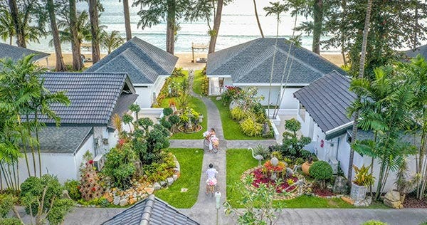 tropical-garden-view-thavorn-beach-village-resort-and-spa-phuket-04_6382