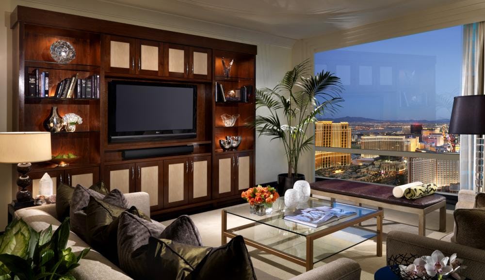 Penthouse One-Bedroom Suite, Strip View
