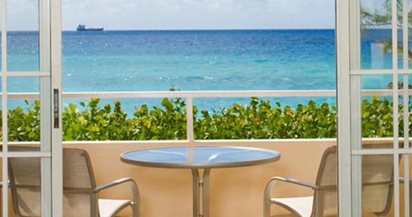 Accessible Ocean Front Junior Suite