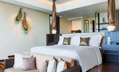 Grand Ocean View Pool Suite