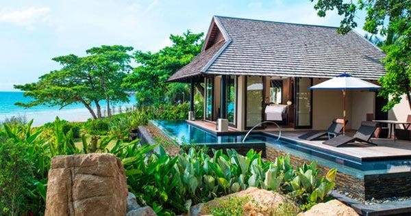 vana-belle-a-luxury-collection-resort-tropical-pool-villa-01_6767