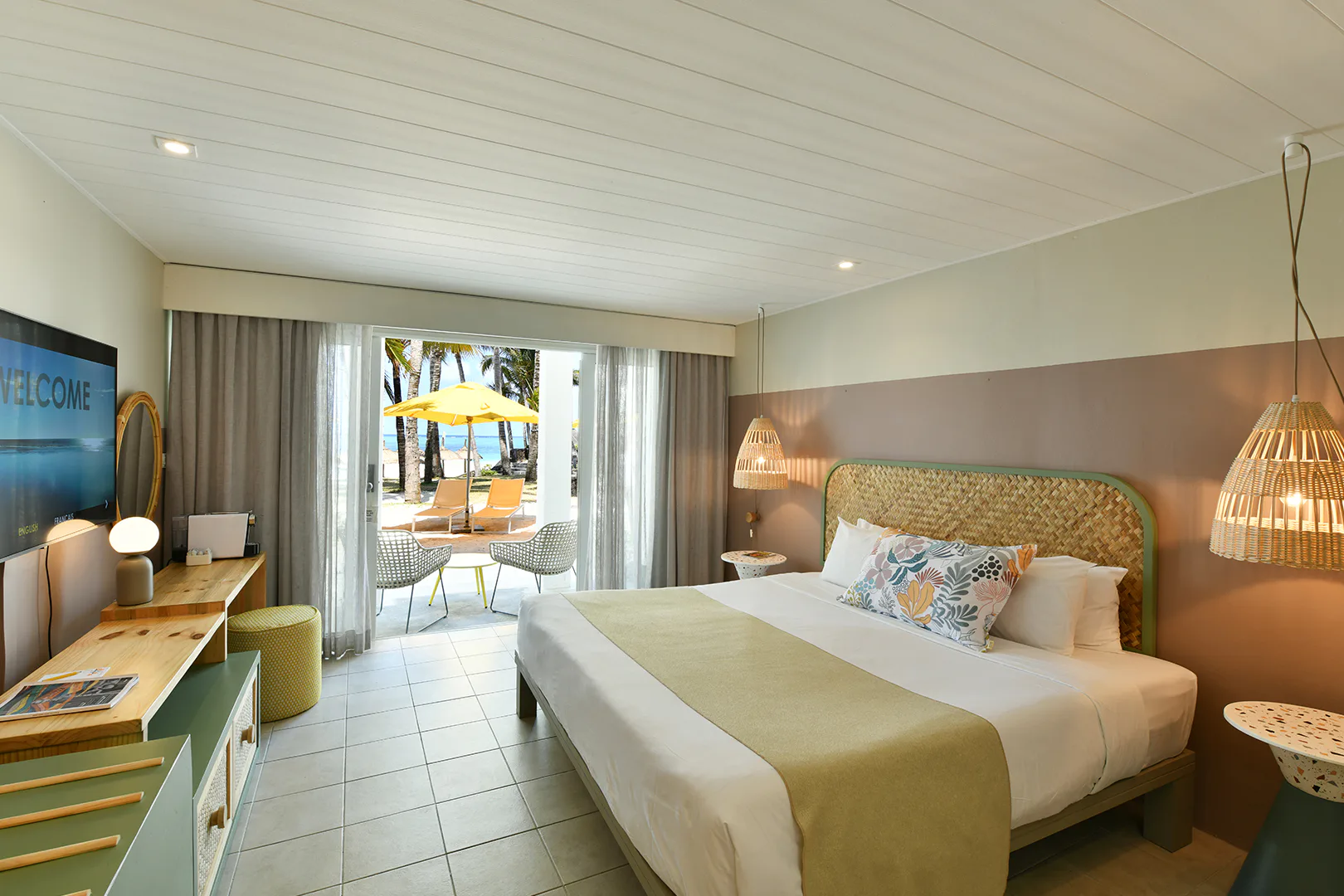 Comfort Beachfront Room