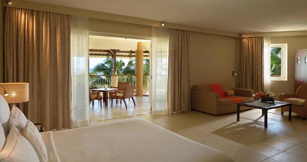 victoria-beachcomber-resort-and-spa-family-apartment-01_254