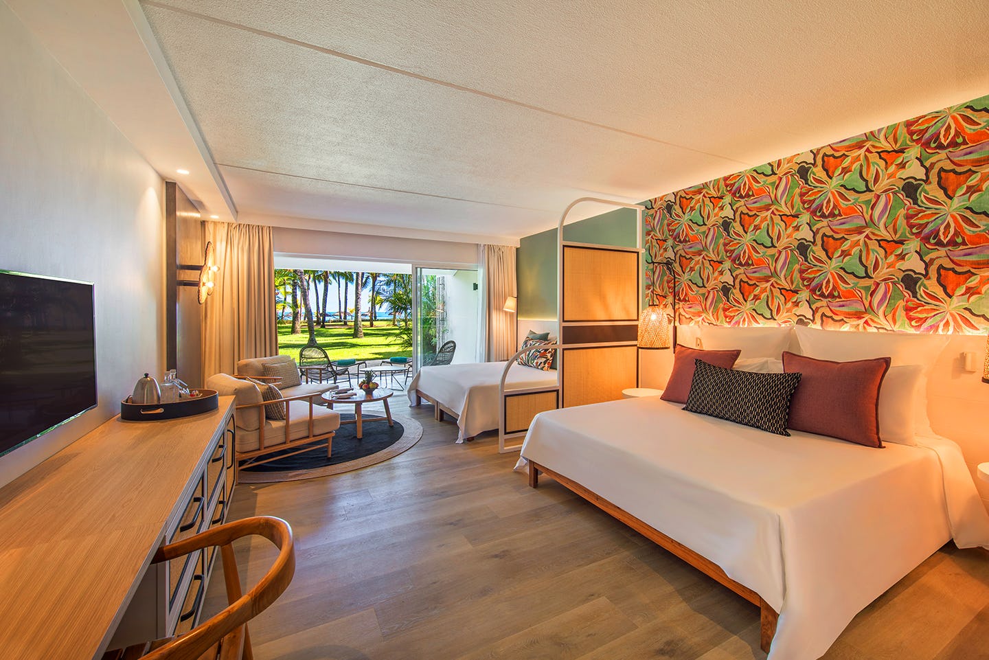 victoria-beachcomber-resort-and-spa-mauritius-2-bedroom-deluxe-family-appartment-ground-floor_254