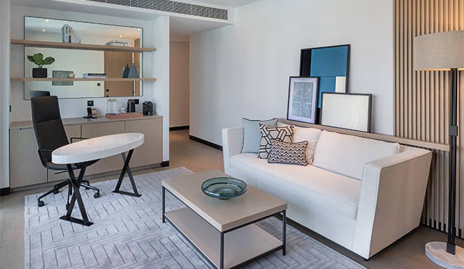 Deluxe Suite City View