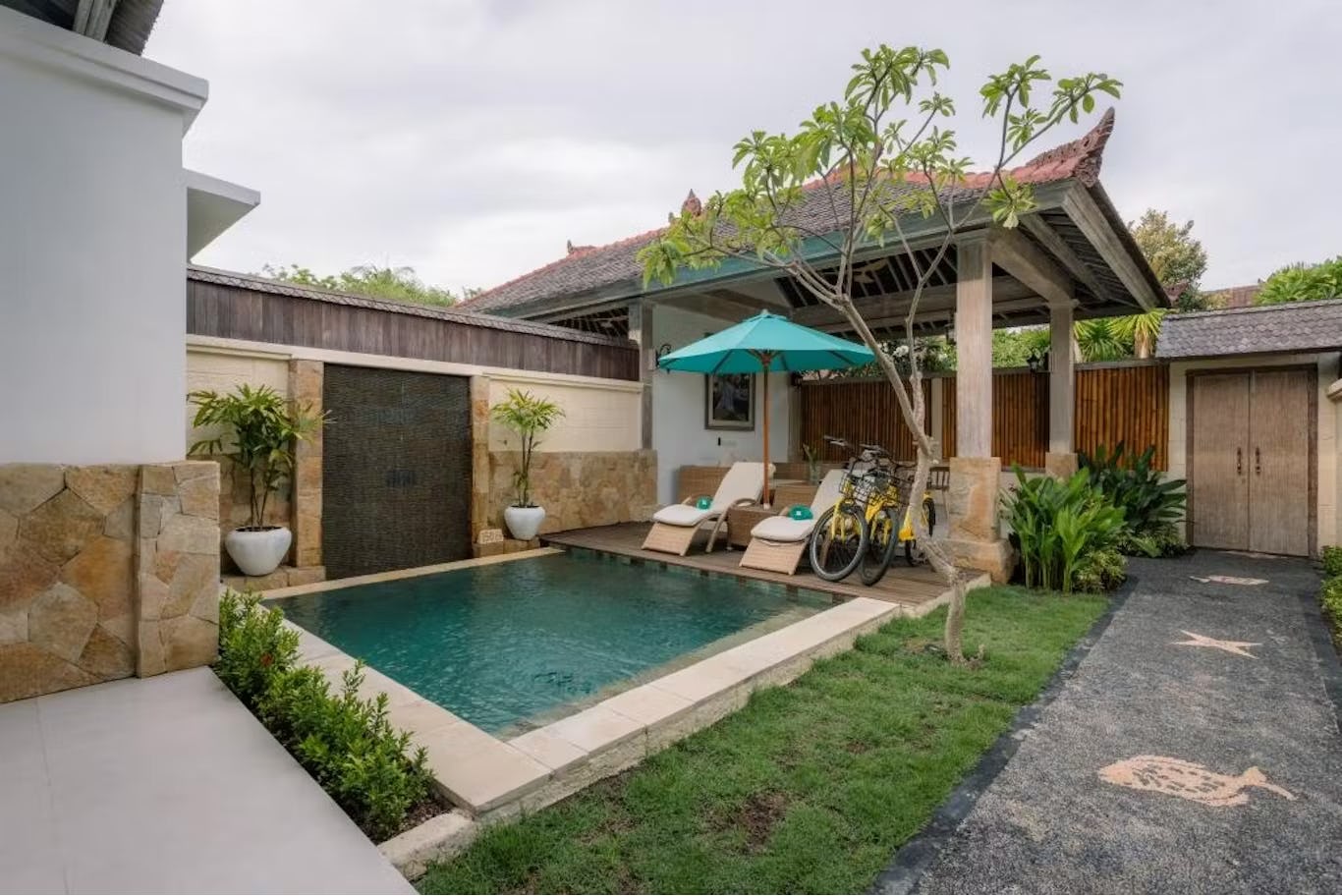 vila-ombak-lombok-akoya-pool-villas-02_13220