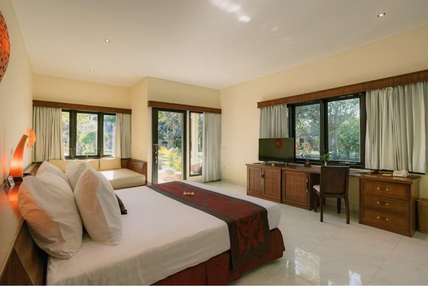 vila-ombak-lombok-deluxe-ombak-room-03_13220