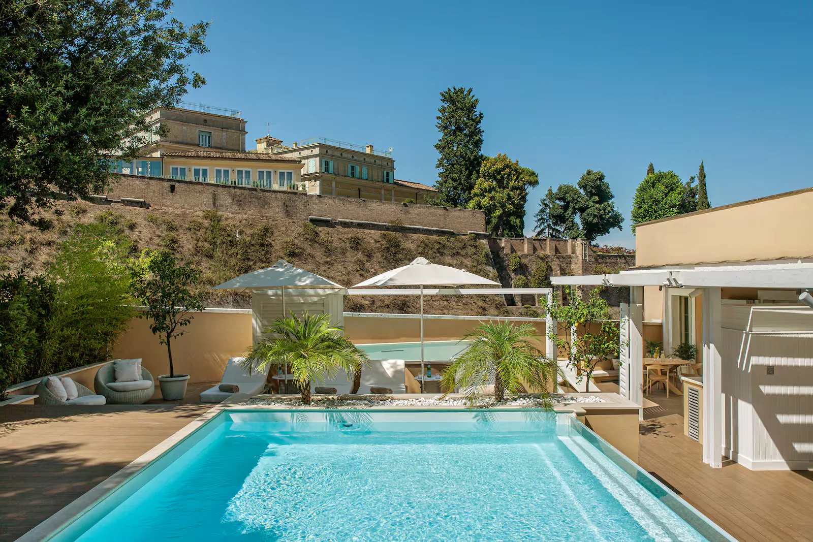 villa-agrippina-gran-melia-rome-italy-agrippina-private-pool-villa-01_13367