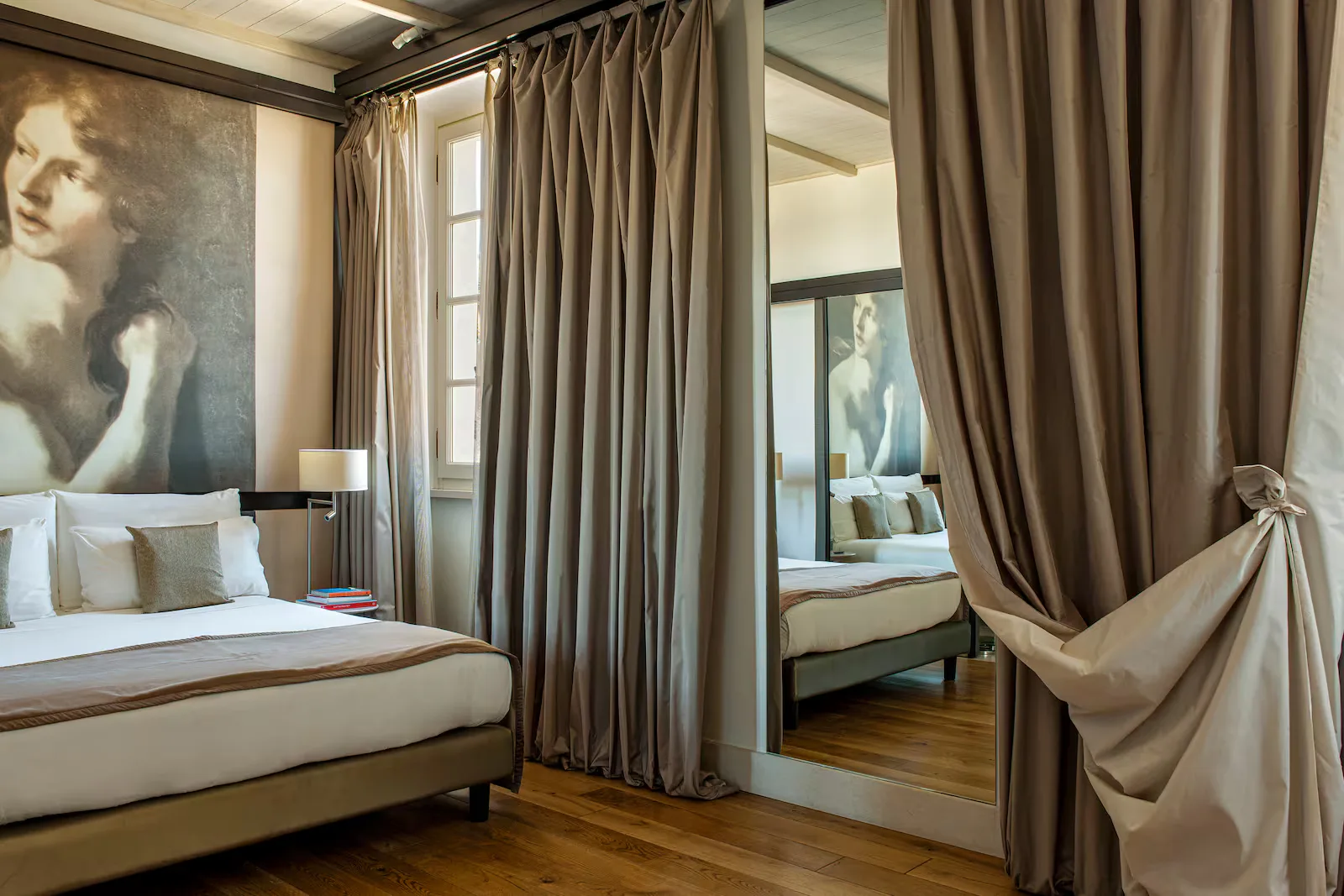 villa-agrippina-gran-melia-rome-italy-deluxe-room-01_13367