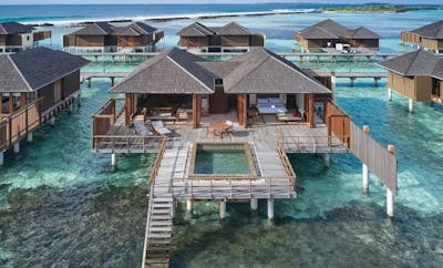 One-bedroom Ocean Suite with Pool
