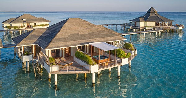 villa-park-sun-island-maldives-two-bedroom-overwater-suite-01_212