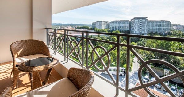 vinpearl-resort-and-spa-phu-quoc-vietnam-deluxe-garden-view-double-beds-01_12449