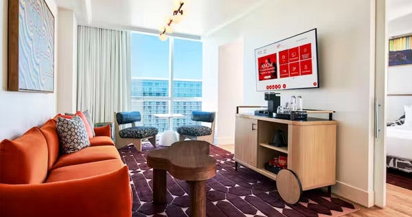 virgin-hotels-las-vegas-curio-collection-by-hilton-ruby-2-queens-strip-view-grand-chamber-suite_11997