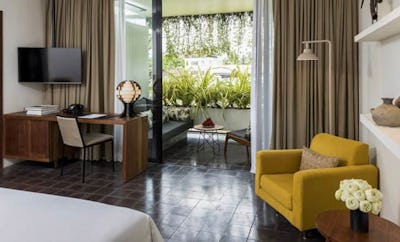 Deluxe Double Pool View