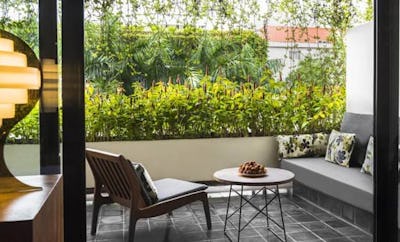 Deluxe Double Pool View