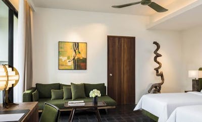 Deluxe Twin Pool View