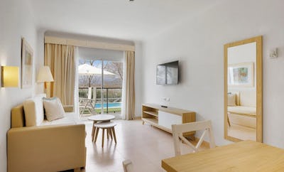 Apartment with Private Pool