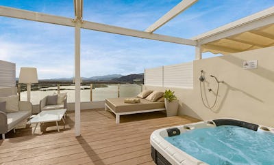 Selection Club Royal Terrace Apartment