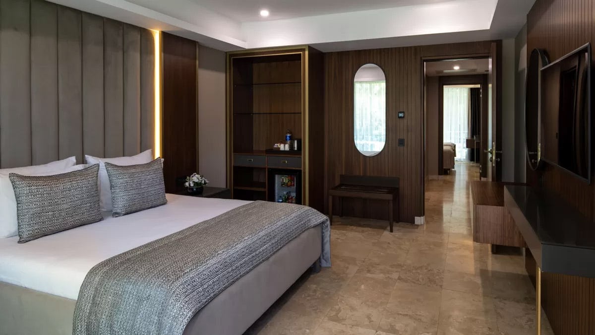 vogue-hotel-bodrum-turkey-family-suite-garden_11237