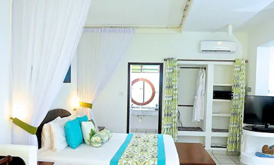 DOUBLE EXECUTIVE GARDEN CABIN