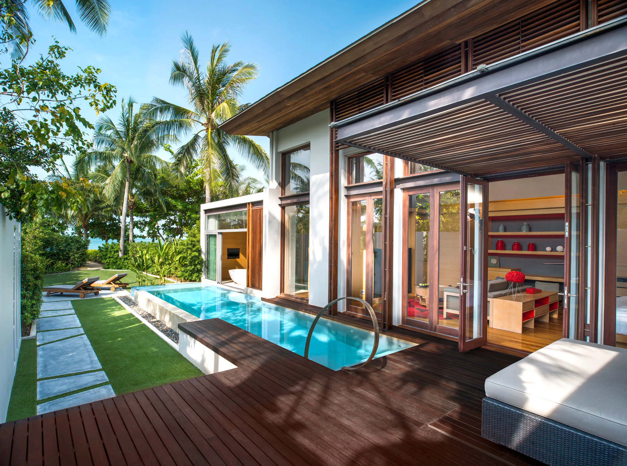 w-koh-samui-thailand-premier-beachfron-pool-villa-01_13690