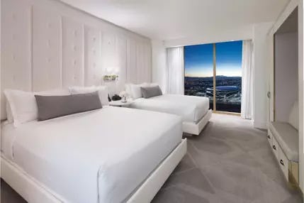 W Escape Stadium View Two Queen Suite