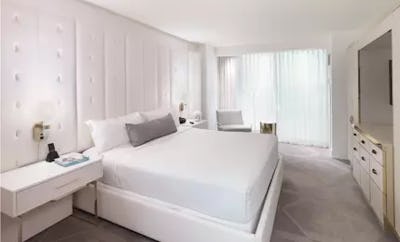 W Premier King Suite