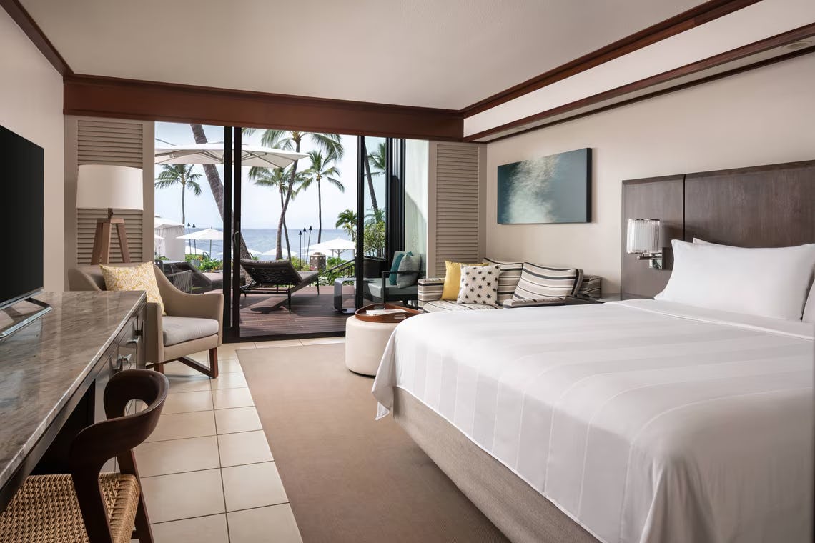 wailea-beach-resort-marriott-maui-ocean-view-sundeck-king_10292