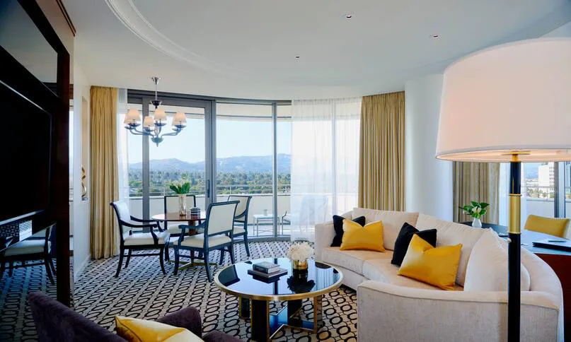 waldorf-astoria-beverly-hills-los-angeles-beverly-hills-suite-with-terrace-and-view_10103