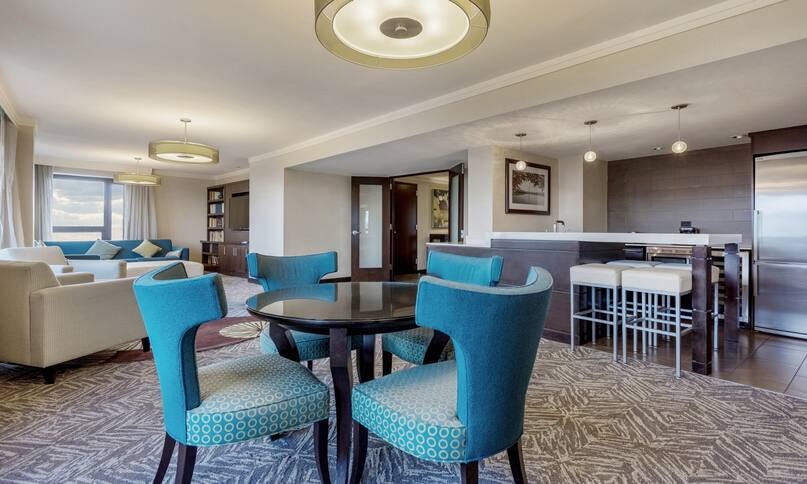 Presidential Suite 1 King Bed