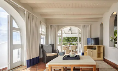 Hilltop Three Bedroom Villa With Pool
