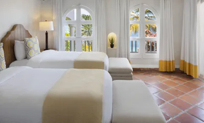 Hilltop Two Bedroom Villa With Pool