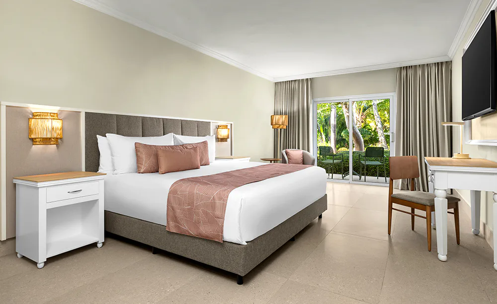 Standard Tropical View