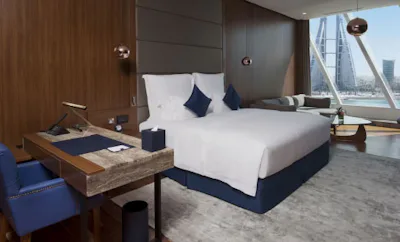 Deluxe King Room Smoking