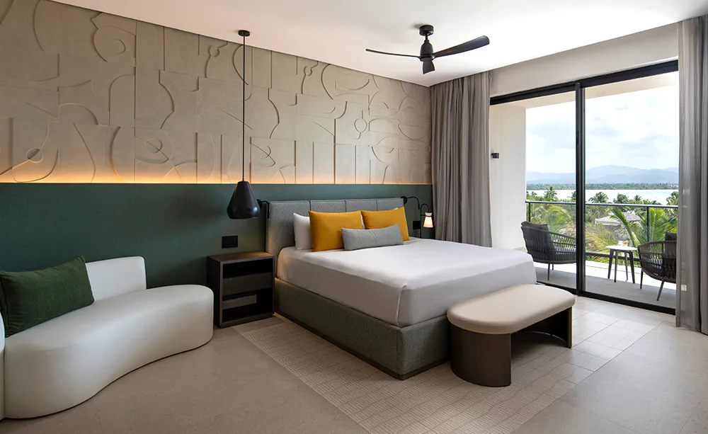 zemi-miches-punta-cana-all-inclusive-resort-curio-collection-by-hilton-club-azure-1-bedroom-suite-tropical-king-bd_13693