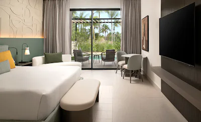Club Azure Plunge Pool Tropical View Rm- King