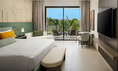 Club Azure Tropical View Room - 1 King Bed