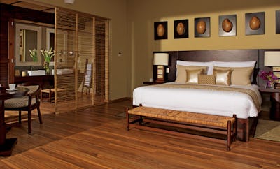 Romantic Junior Suite Garden View