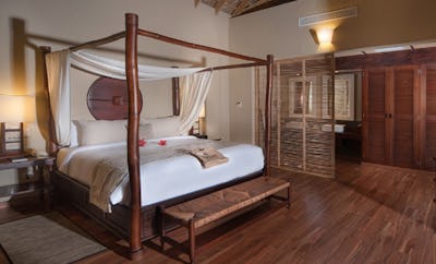 Romantic Junior Suite Garden View