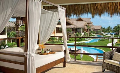 Romantic Junior Suite Pool View